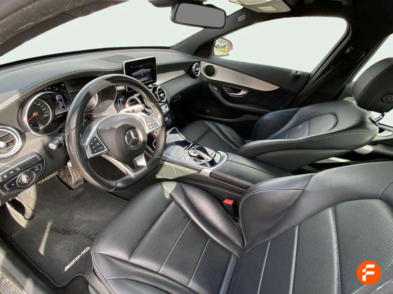 Foto Mercedes-Benz Clase C 17