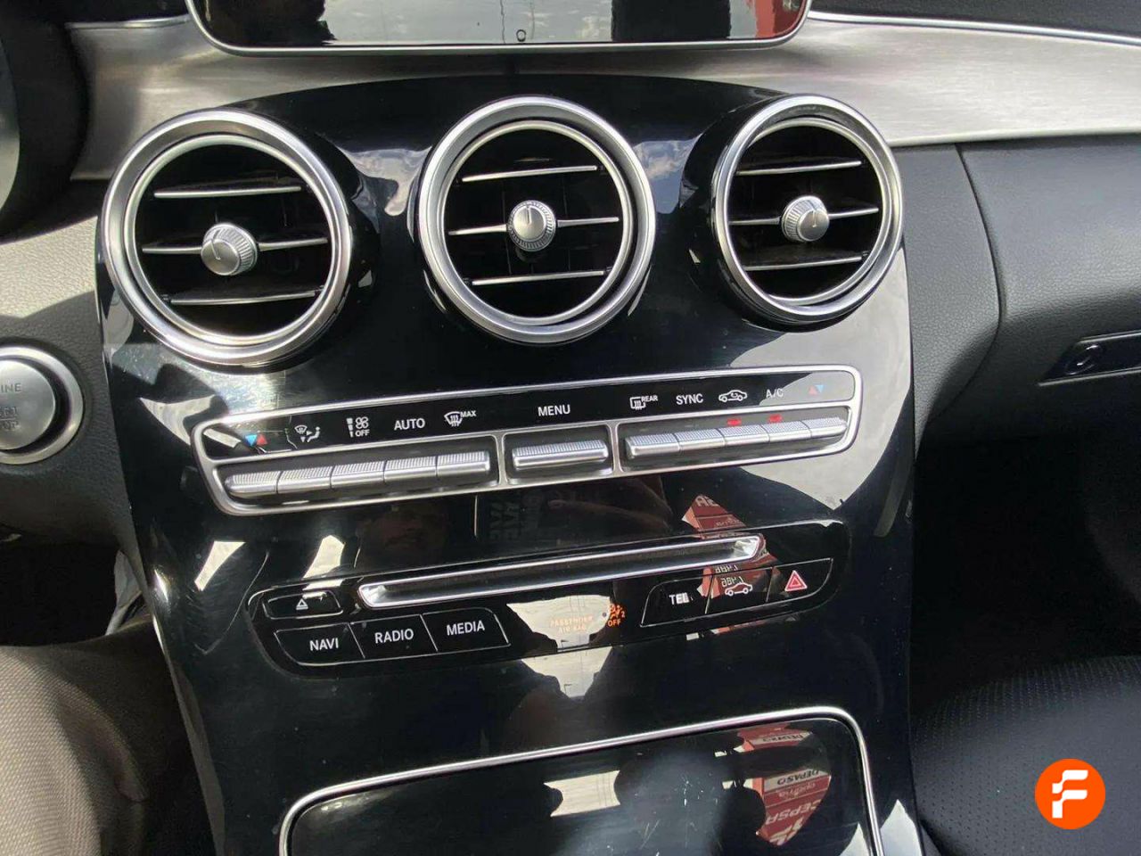 Foto Mercedes-Benz Clase C 27