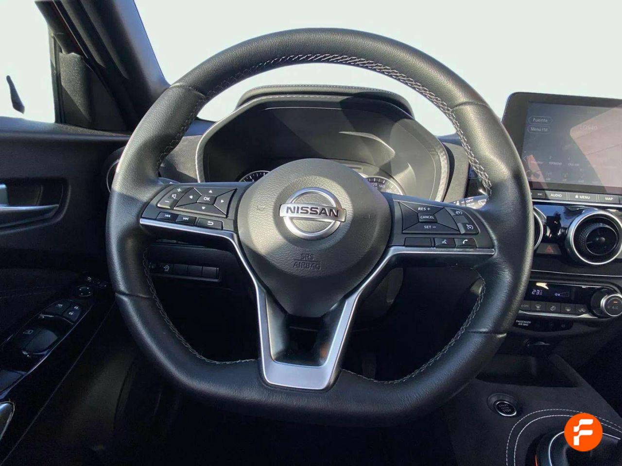 Foto Nissan Juke 16