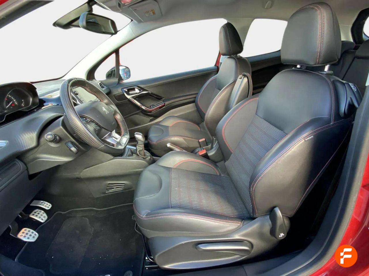 Foto Peugeot 208 23