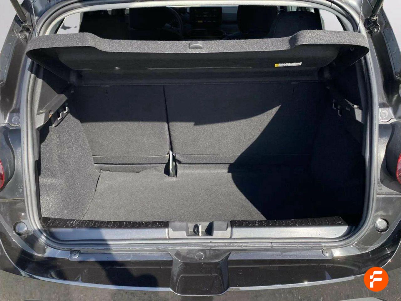 Foto Dacia Sandero 10