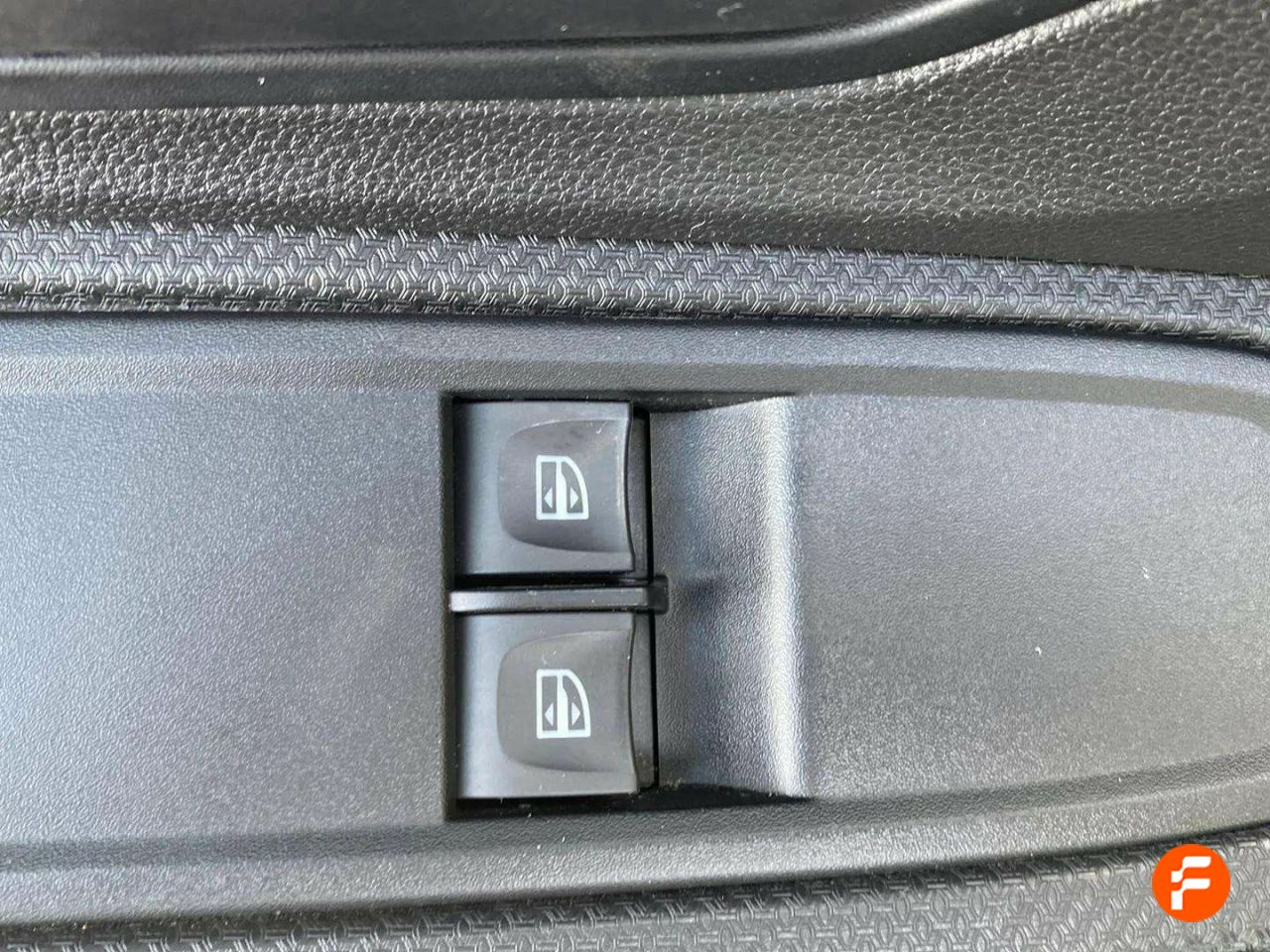 Foto Dacia Sandero 17