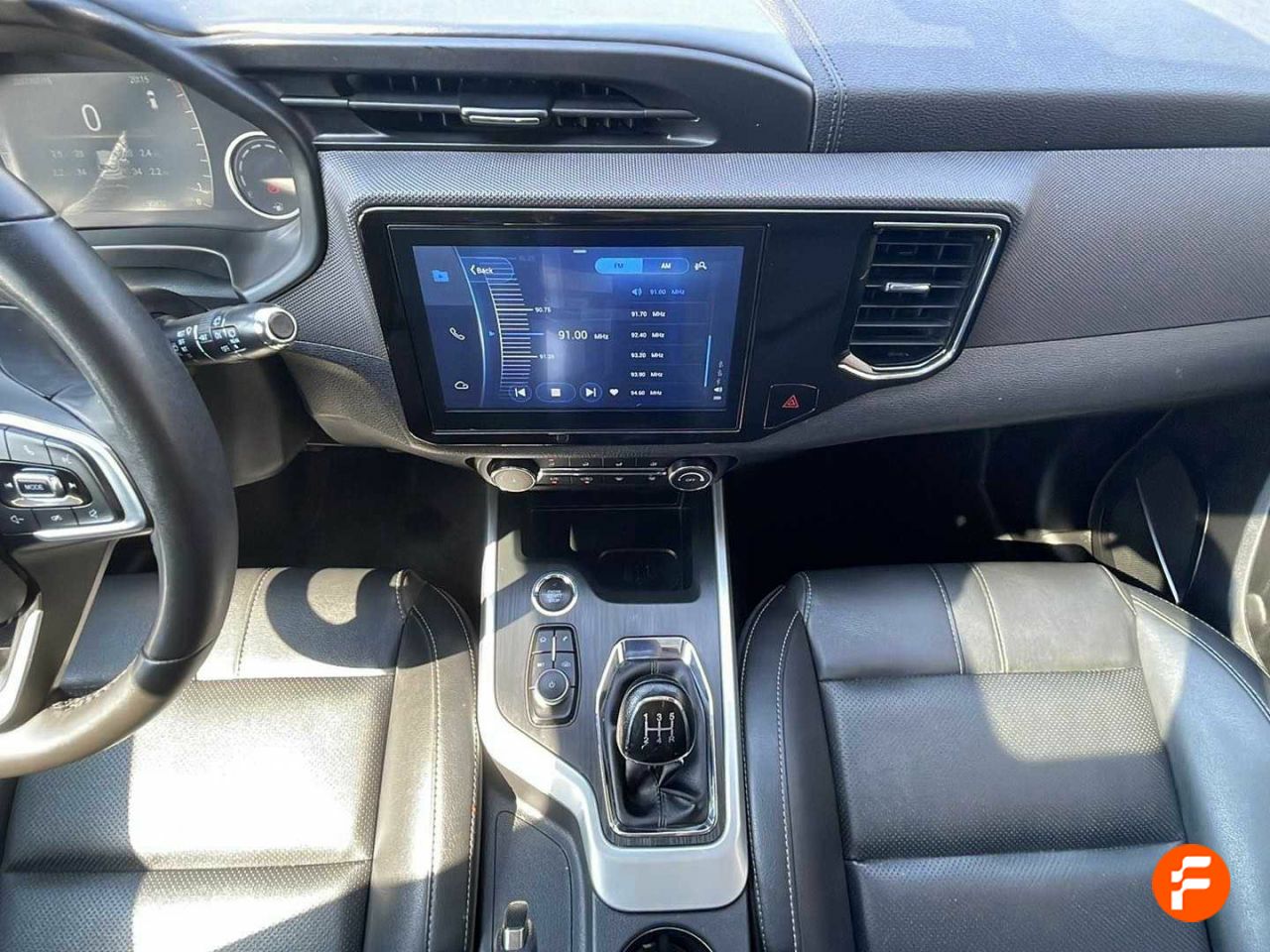 Foto DR Automobiles DR4 10