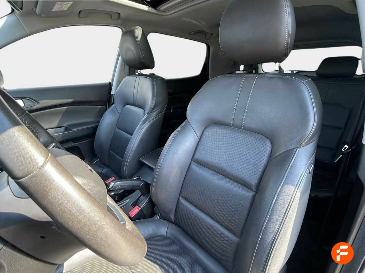 Foto DR Automobiles DR4 14