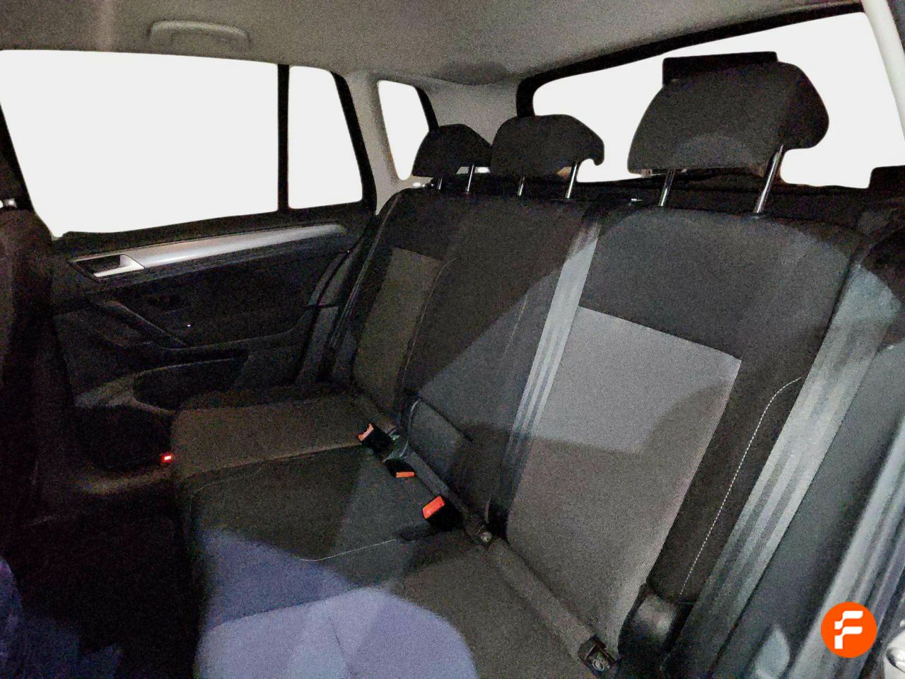 Foto Volkswagen Golf 15