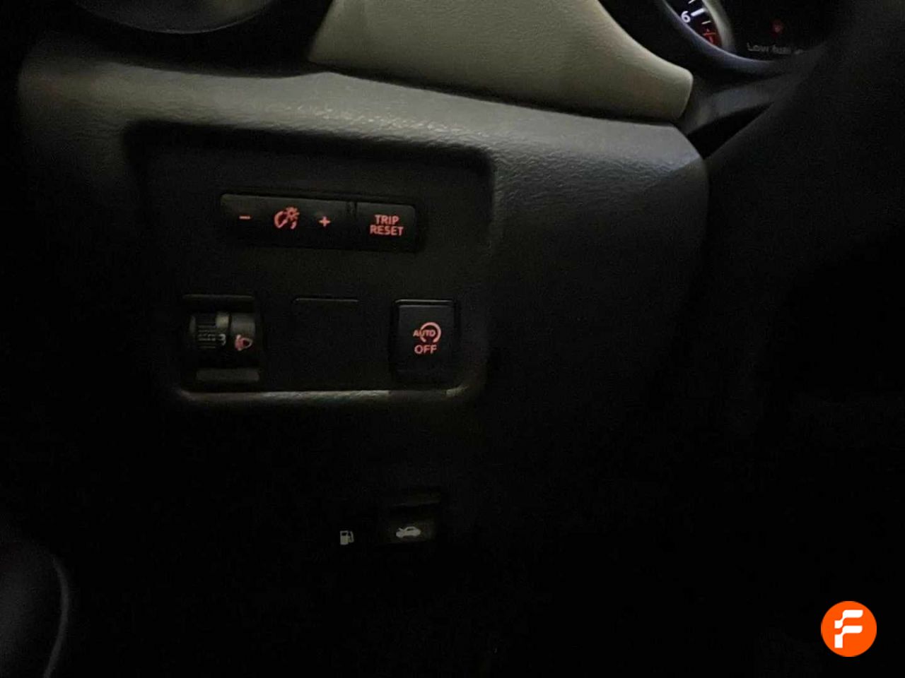 Foto Nissan Micra 16