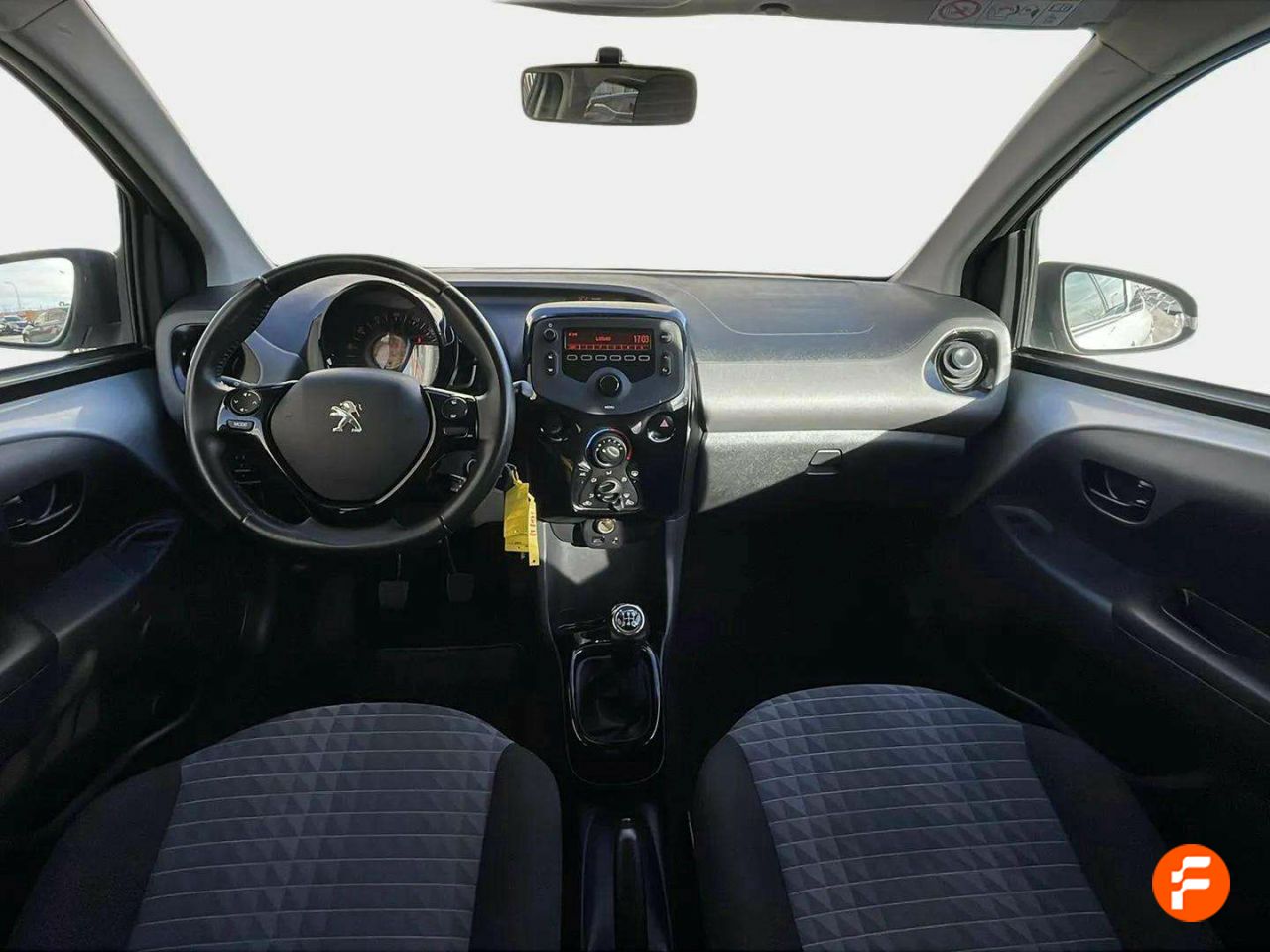 Foto Peugeot 108 9