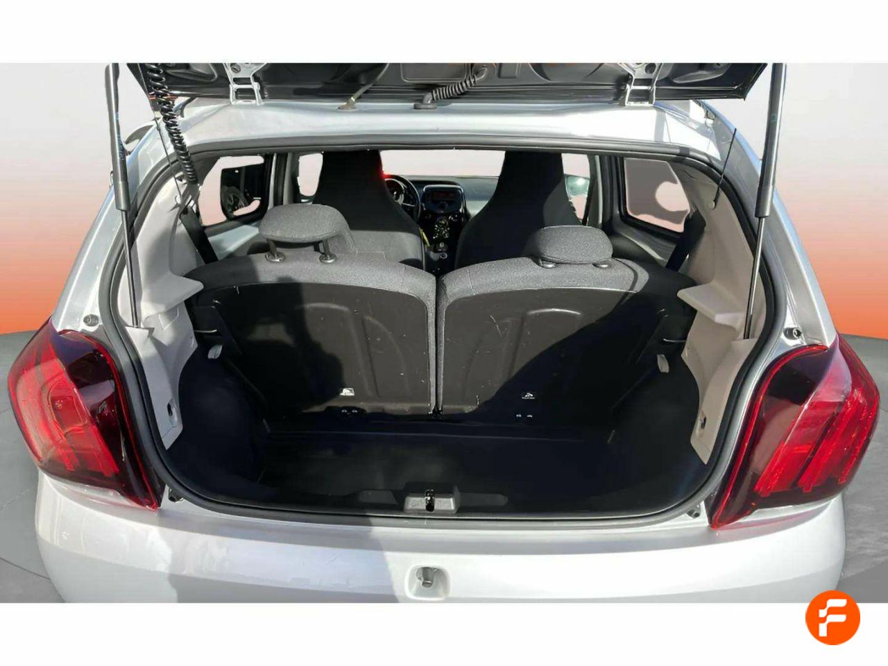 Foto Peugeot 108 14