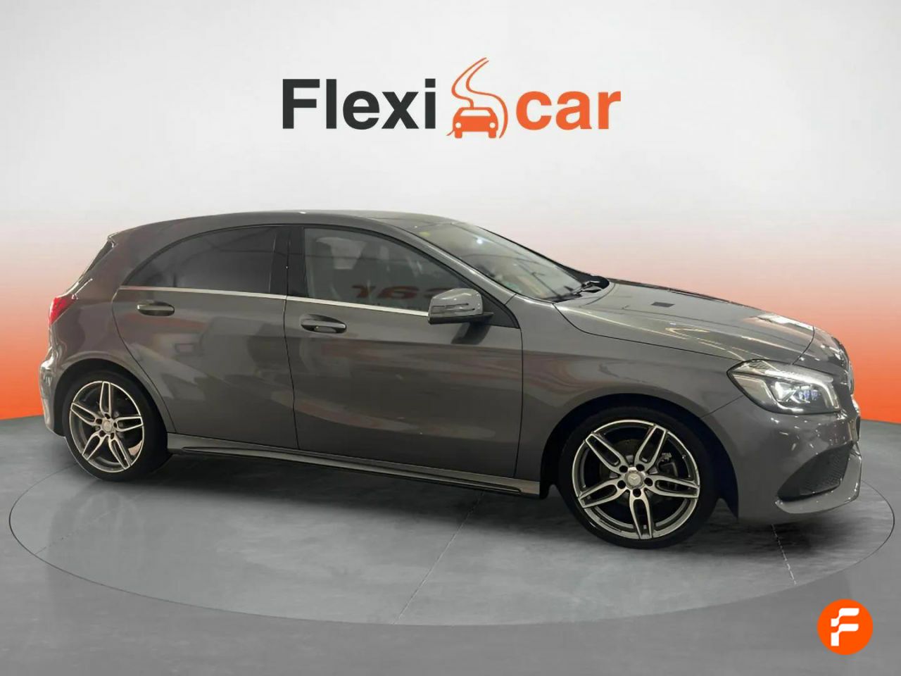 Foto Mercedes-Benz Clase A 8