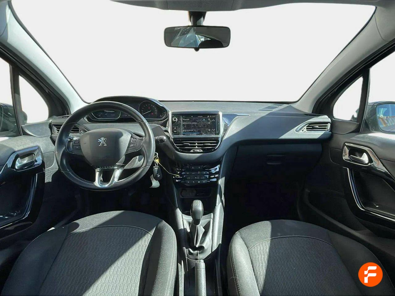 Foto Peugeot 208 10