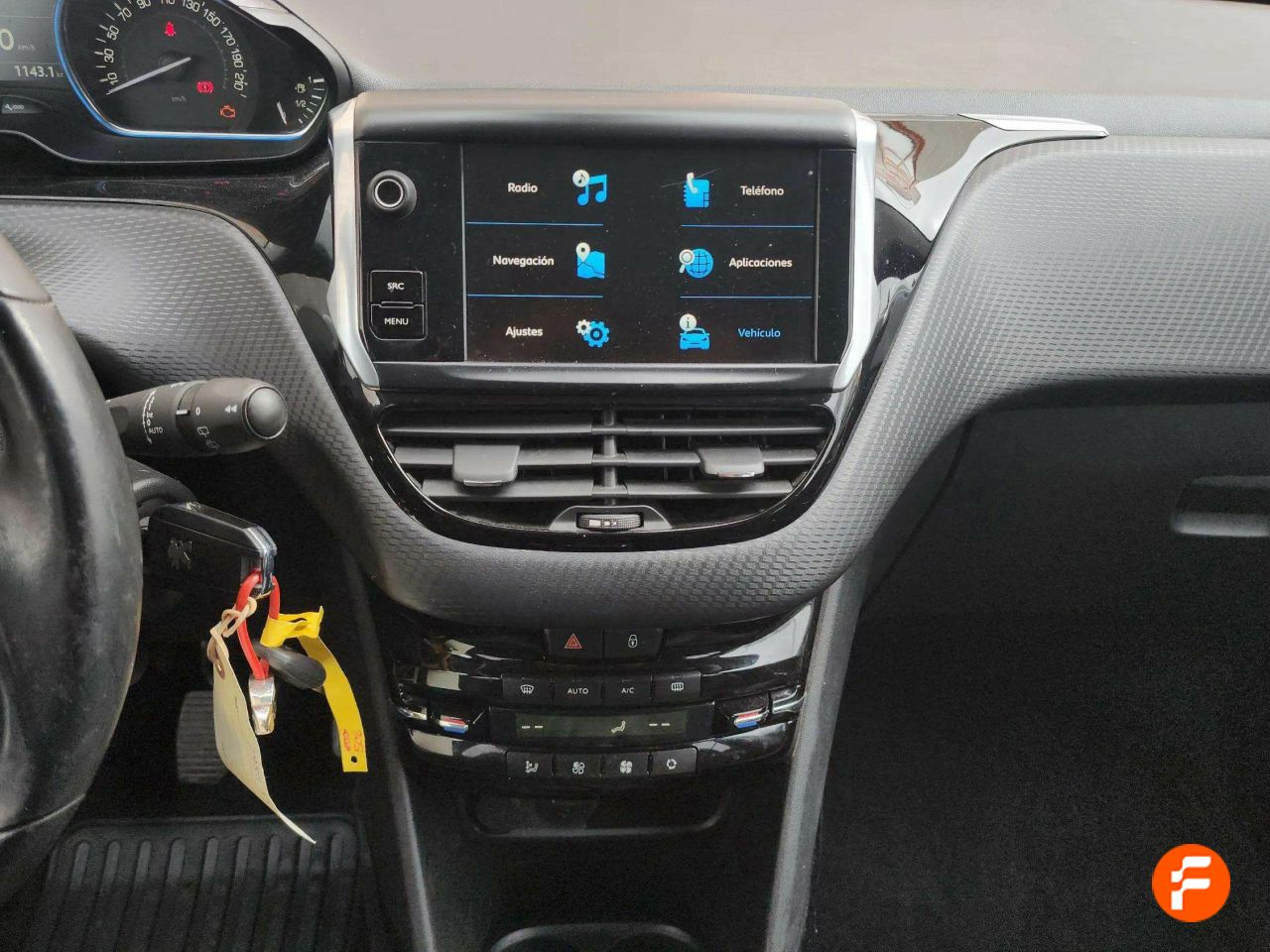 Foto Peugeot 2008 12
