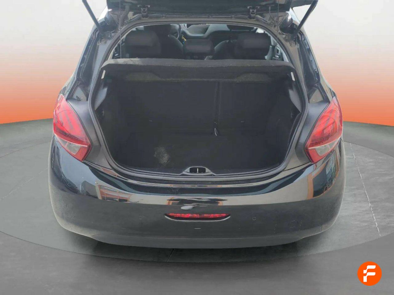 Foto Peugeot 208 10