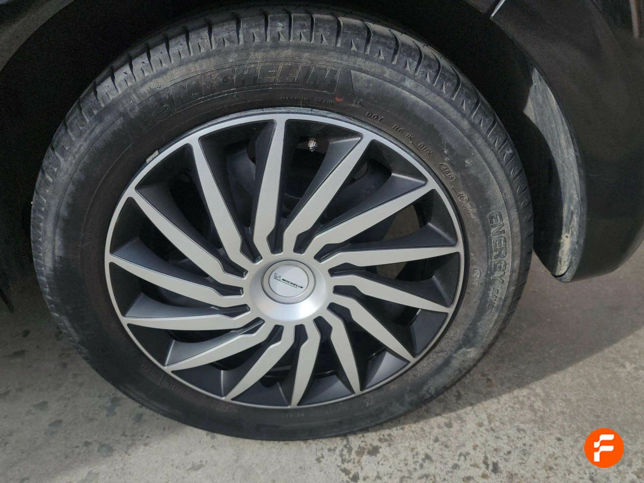 Foto Peugeot 208 18