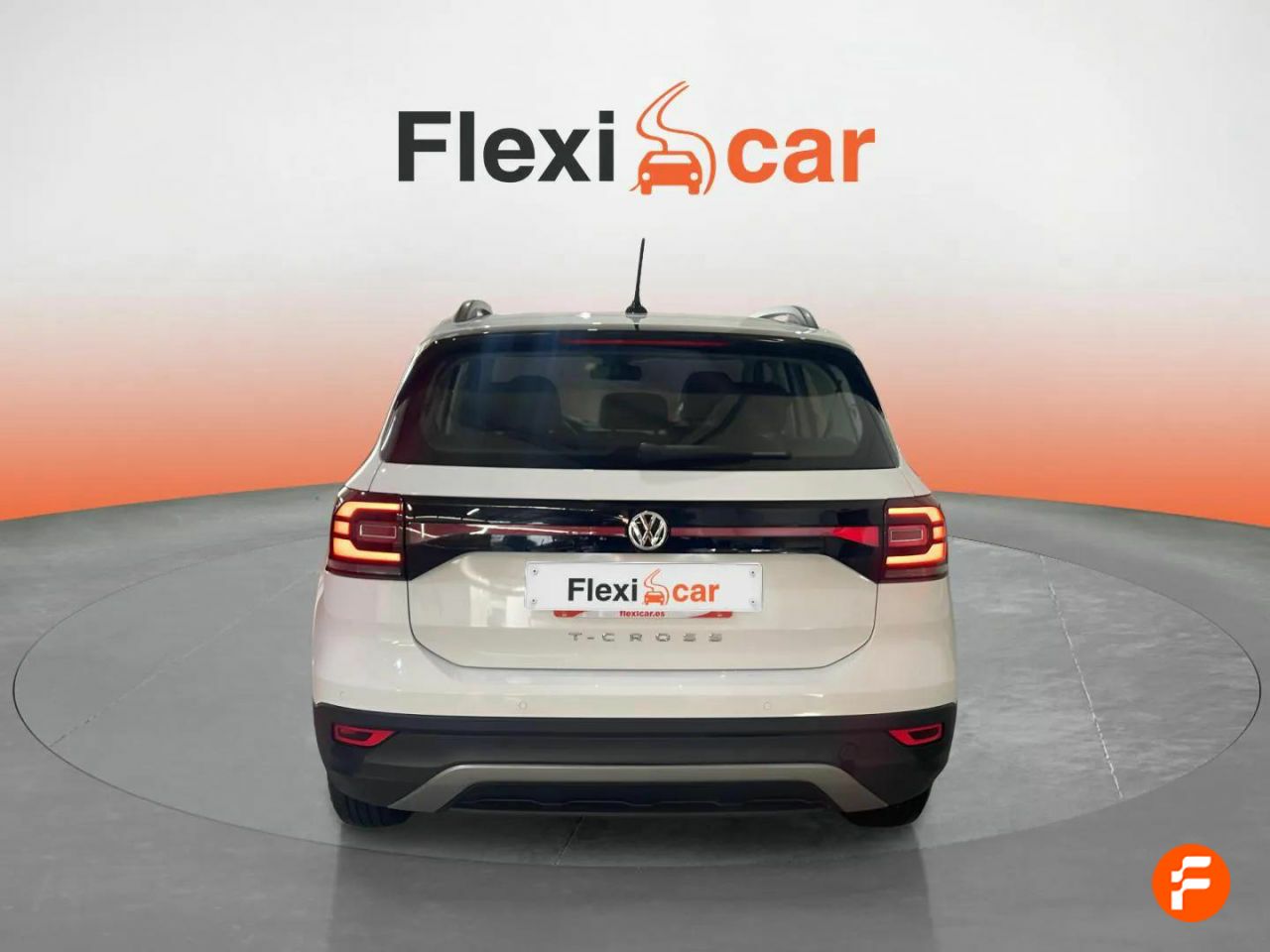 Foto Volkswagen T-Cross 5