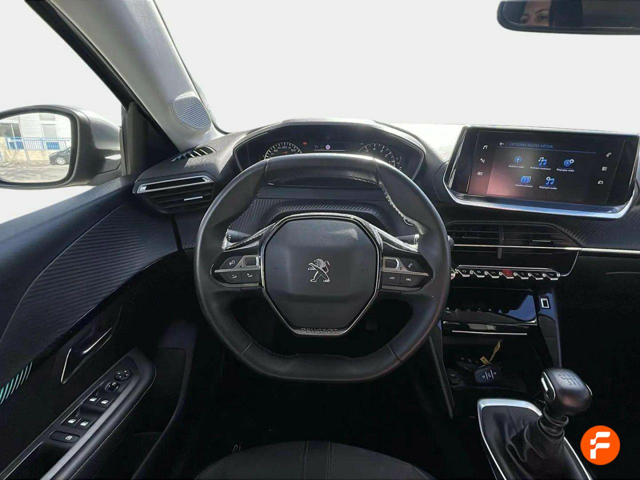 Foto Peugeot 208 12