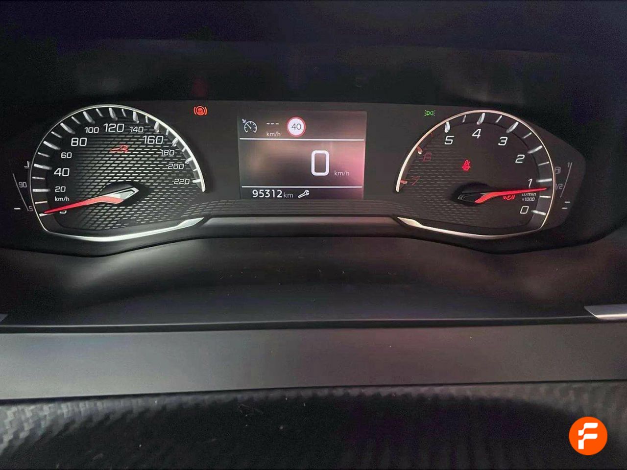 Foto Peugeot 208 13