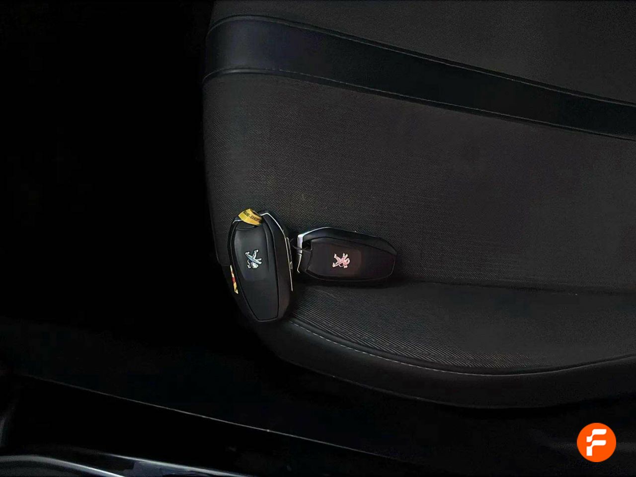 Foto Peugeot 208 20