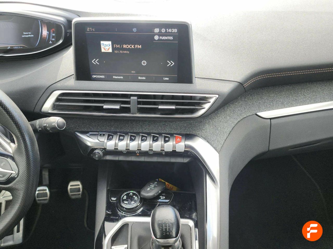Foto Peugeot 5008 12