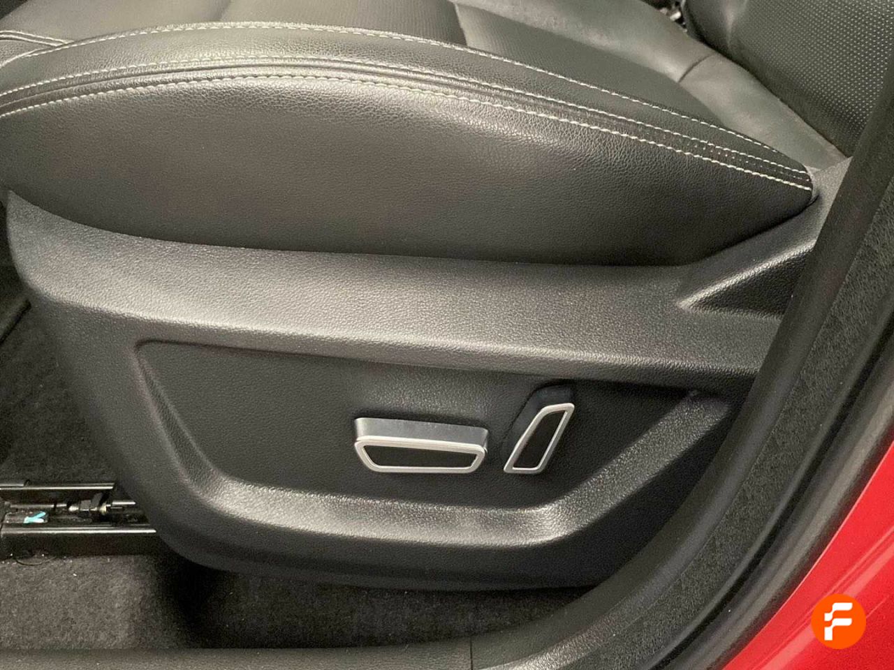 Foto DR Automobiles DR4 12
