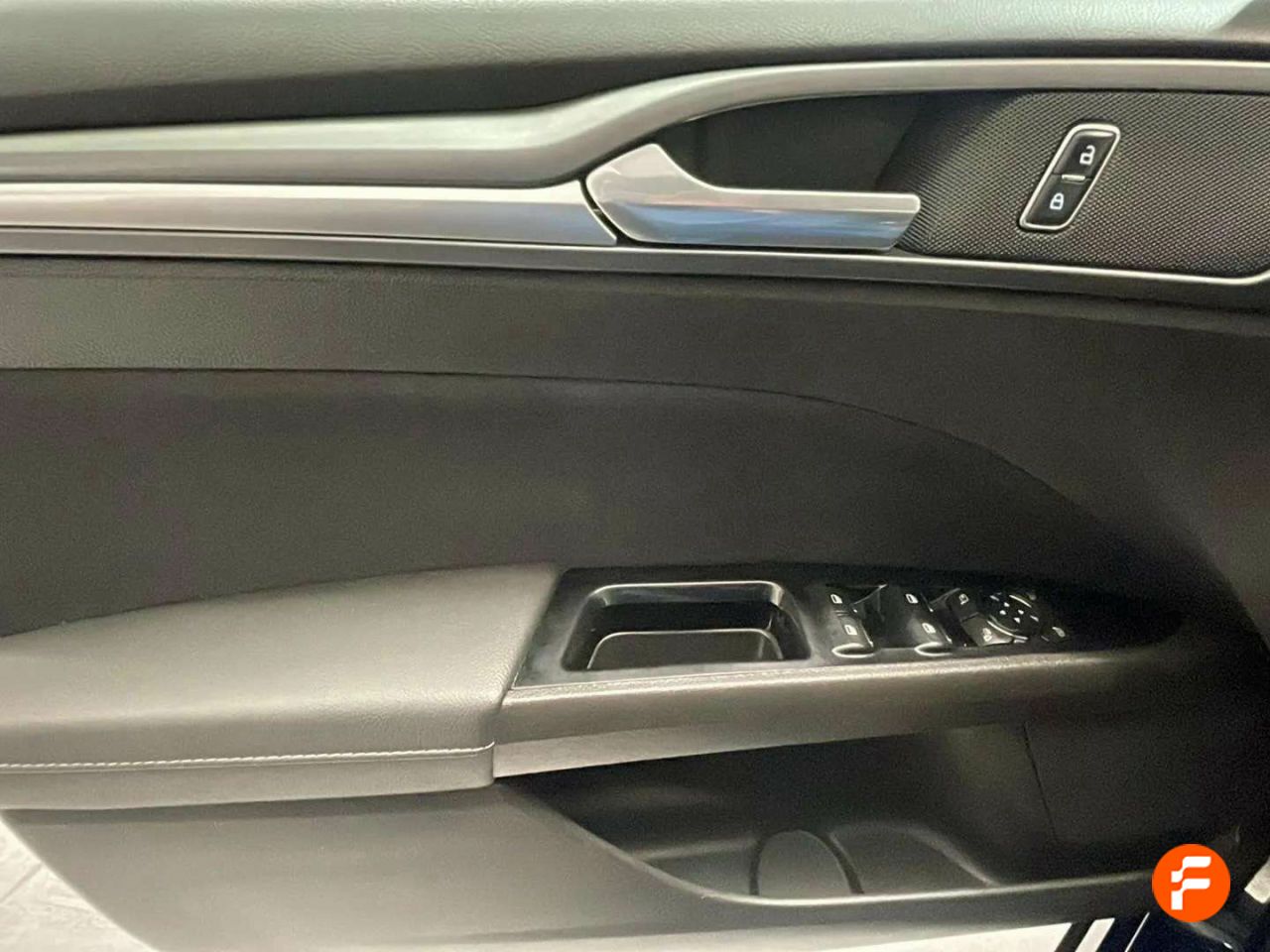 Foto Ford Mondeo 27