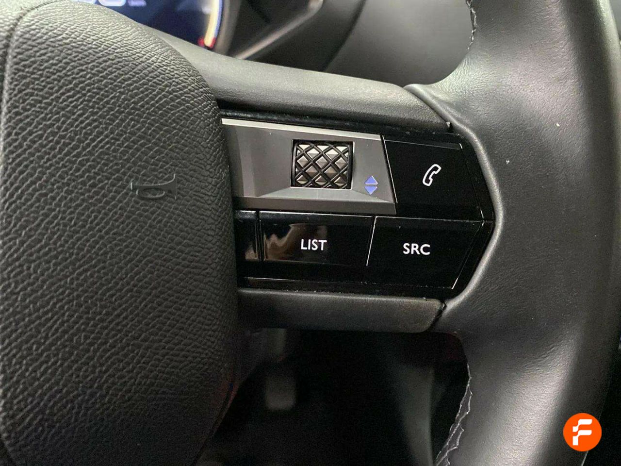 Foto DS Automobiles DS 3 20