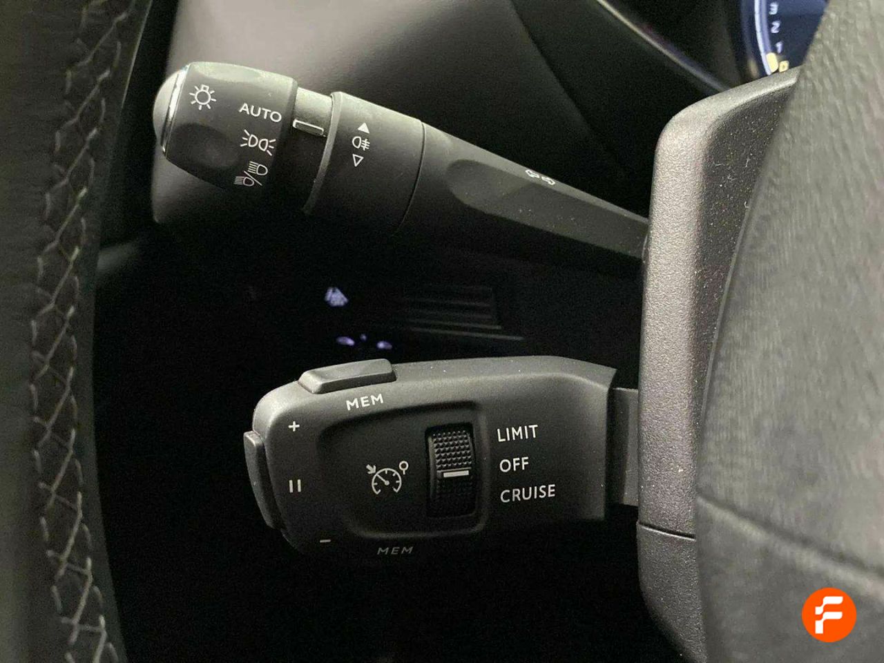 Foto DS Automobiles DS 3 21