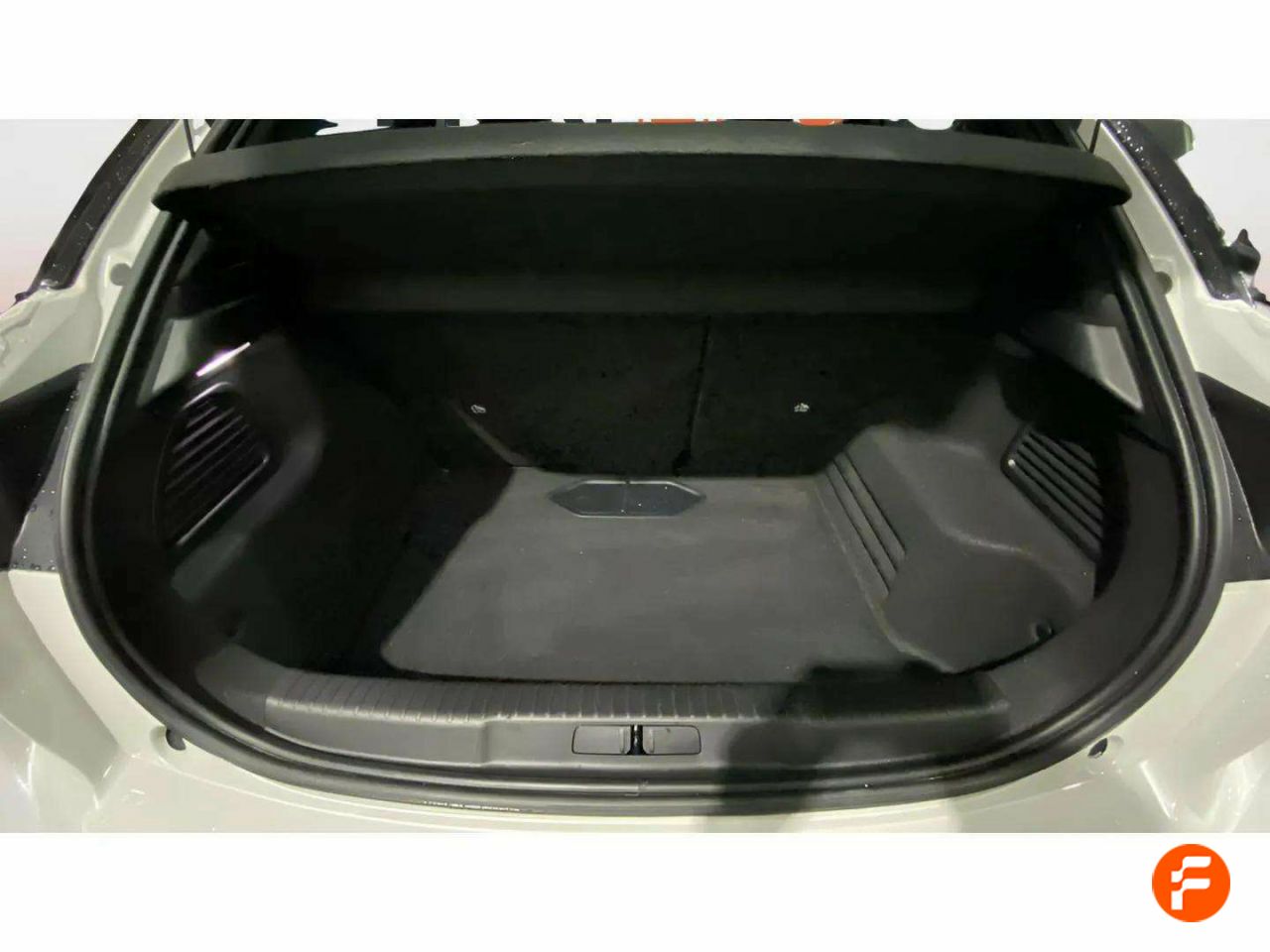 Foto DS Automobiles DS 3 10