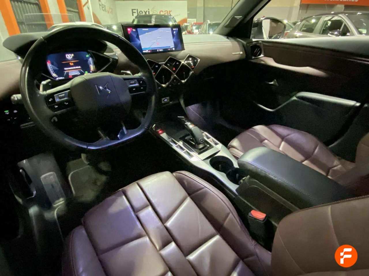 Foto DS Automobiles DS 3 38