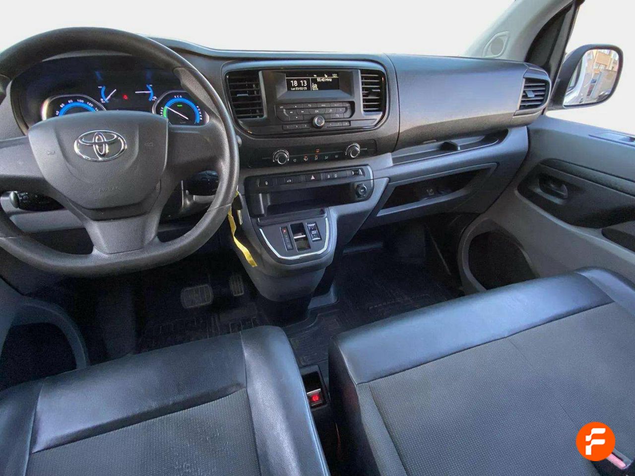 Foto Toyota Proace 14