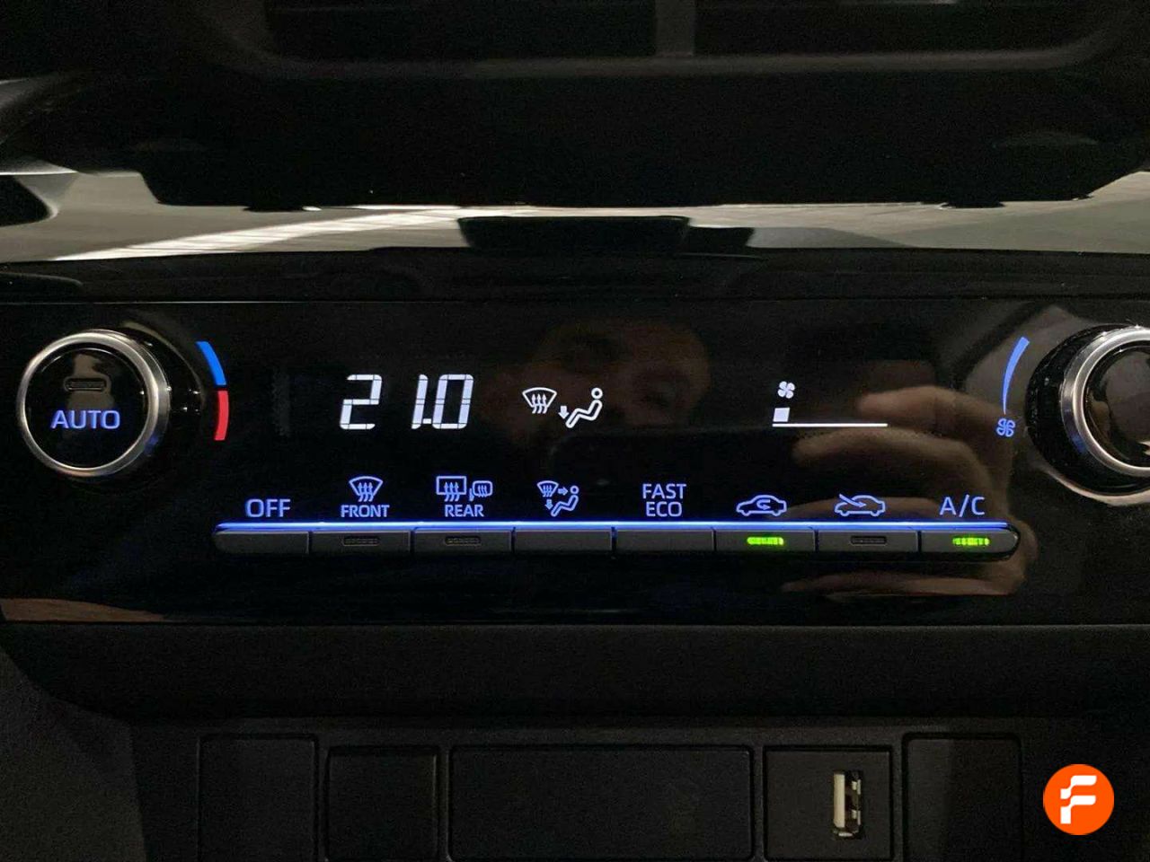 Foto Toyota Yaris 29