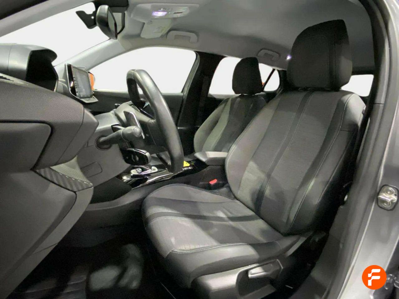 Foto Peugeot 2008 11