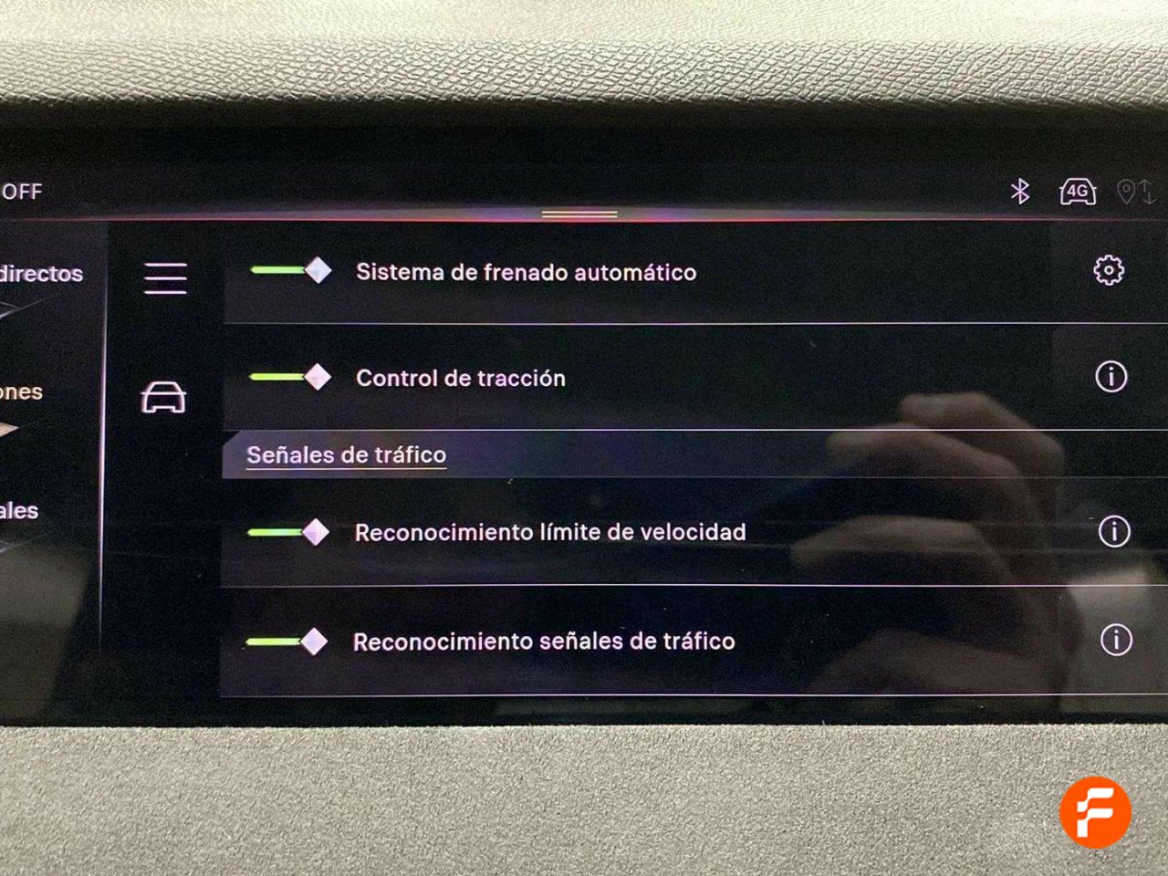 Foto DS Automobiles DS 4 31