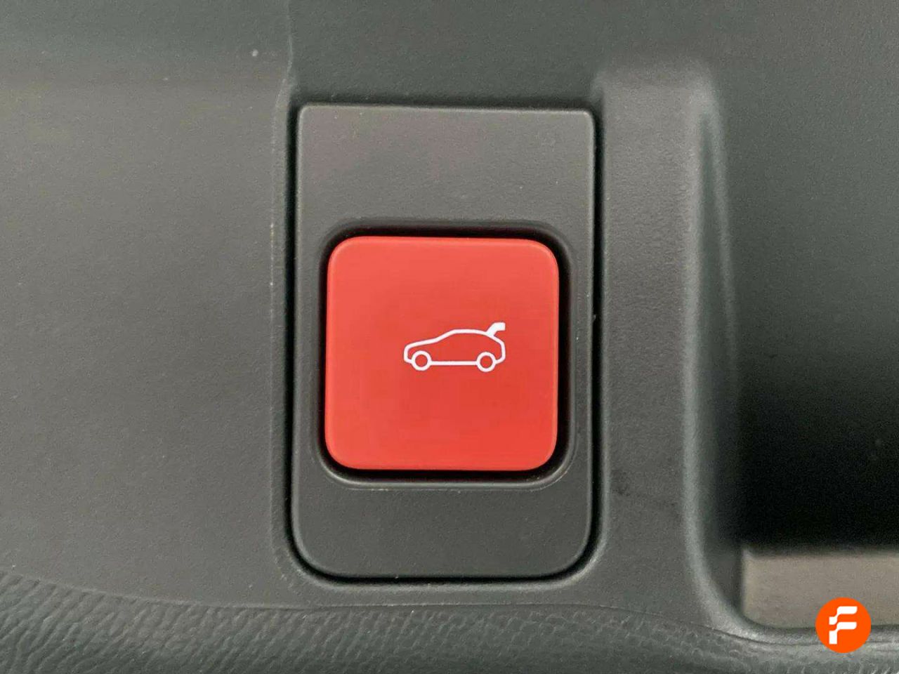 Foto DS Automobiles DS 4 11