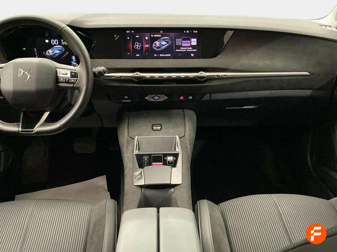 Foto DS Automobiles DS 4 17