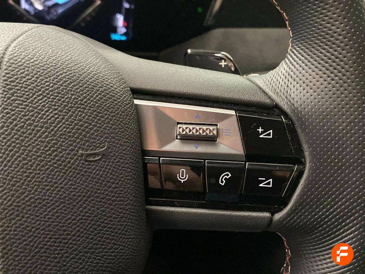 Foto DS Automobiles DS 4 23