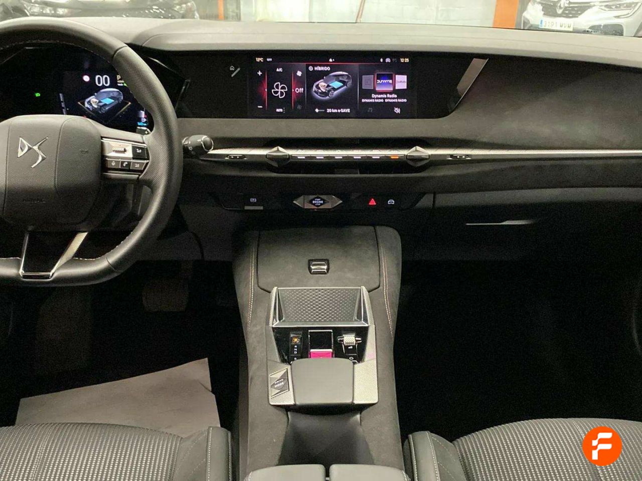 Foto DS Automobiles DS 4 28
