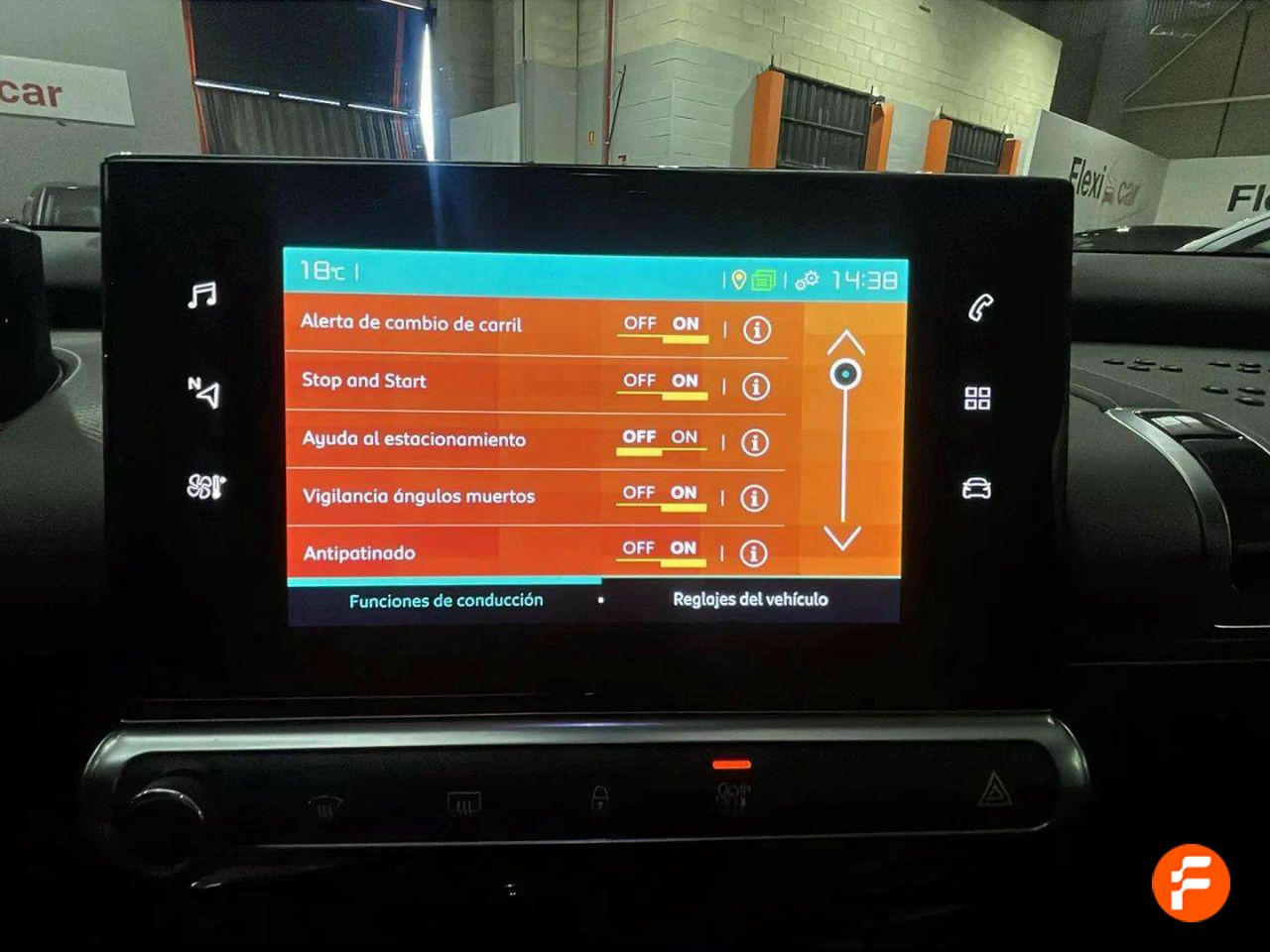 Foto Citroën C4 Cactus 8