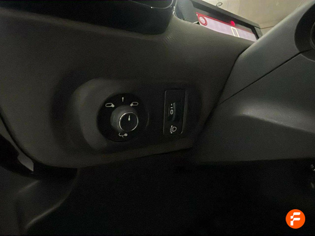 Foto Citroën C4 Cactus 24