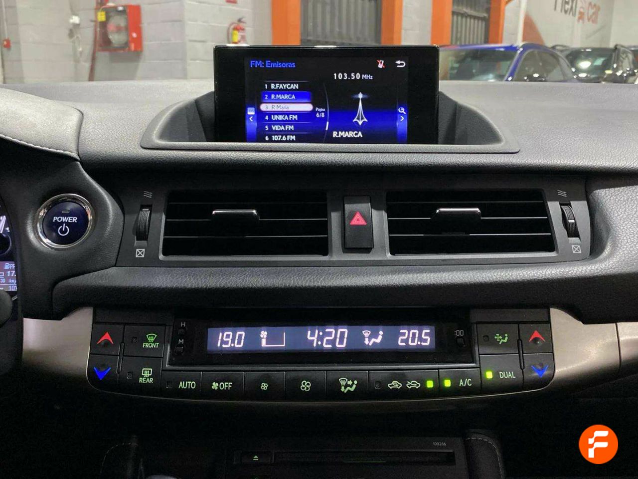 Foto Lexus CT 27