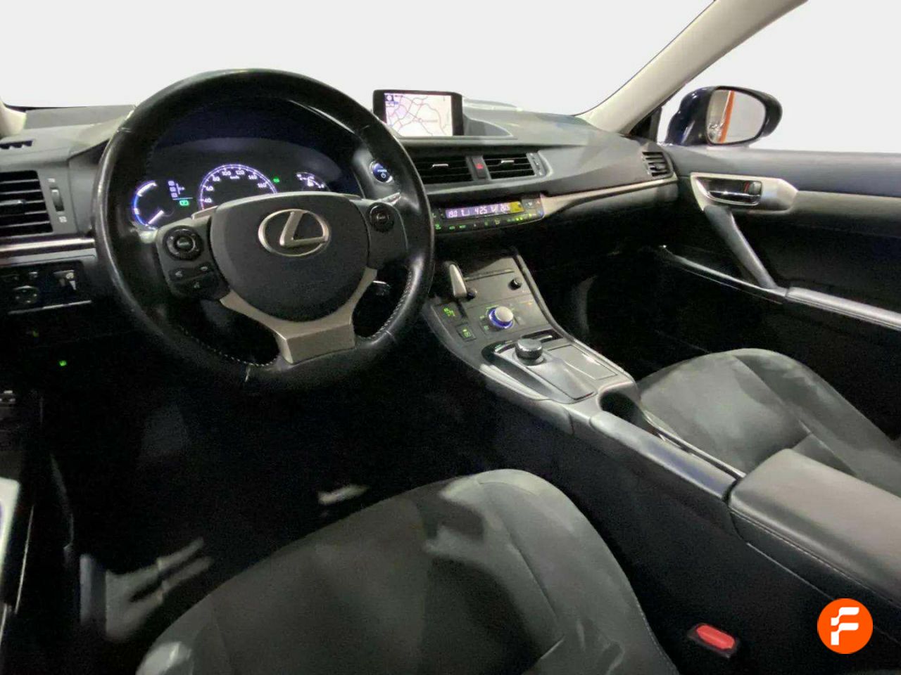 Foto Lexus CT 33