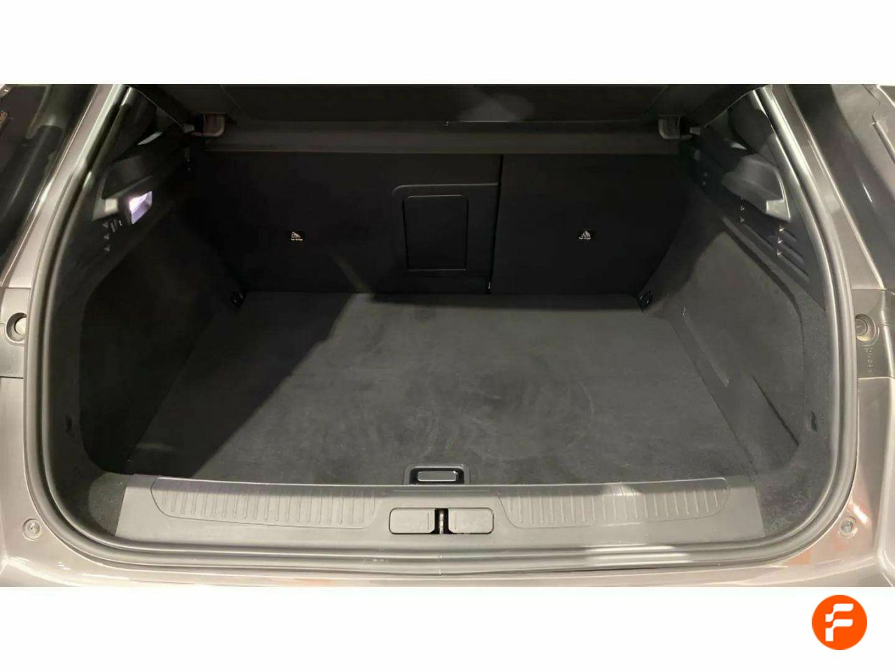 Foto DS Automobiles DS 4 10