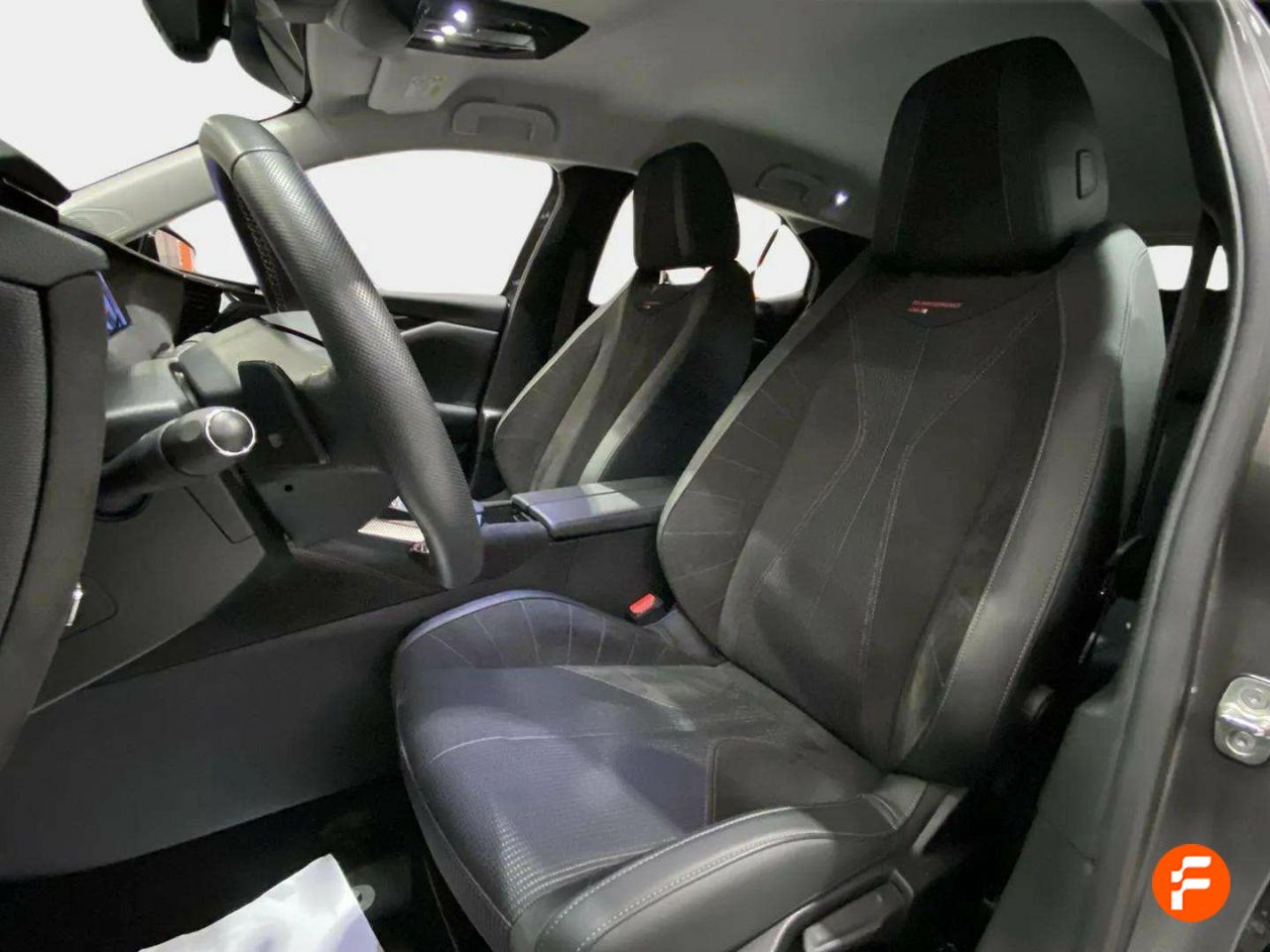 Foto DS Automobiles DS 4 12