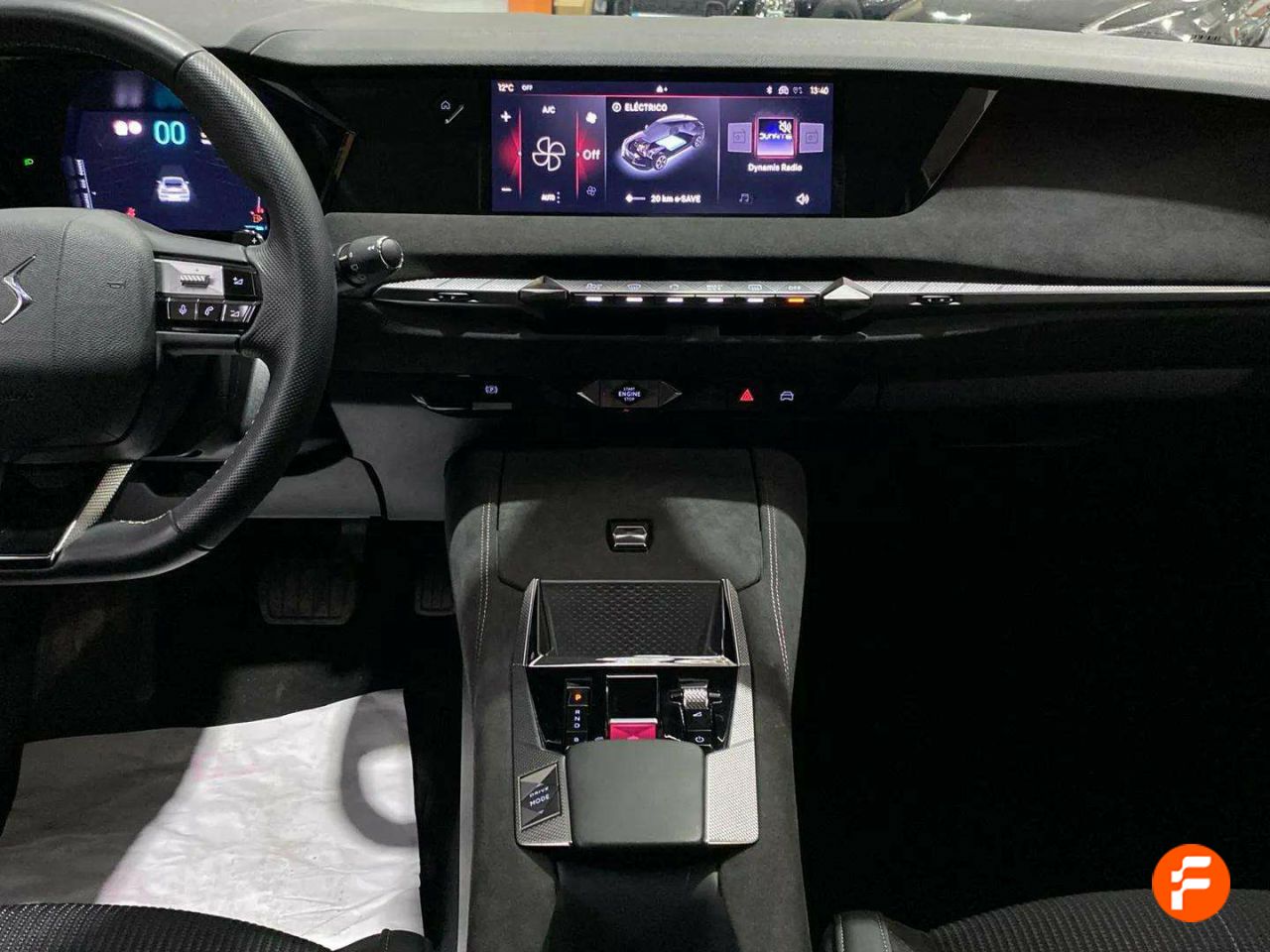 Foto DS Automobiles DS 4 29