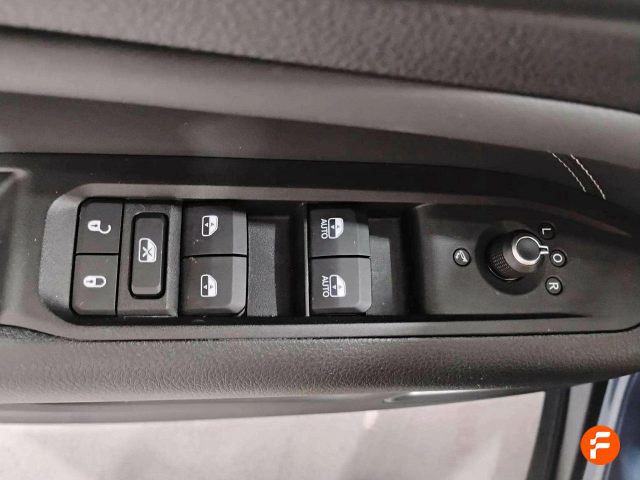 Foto Jeep Compass 11