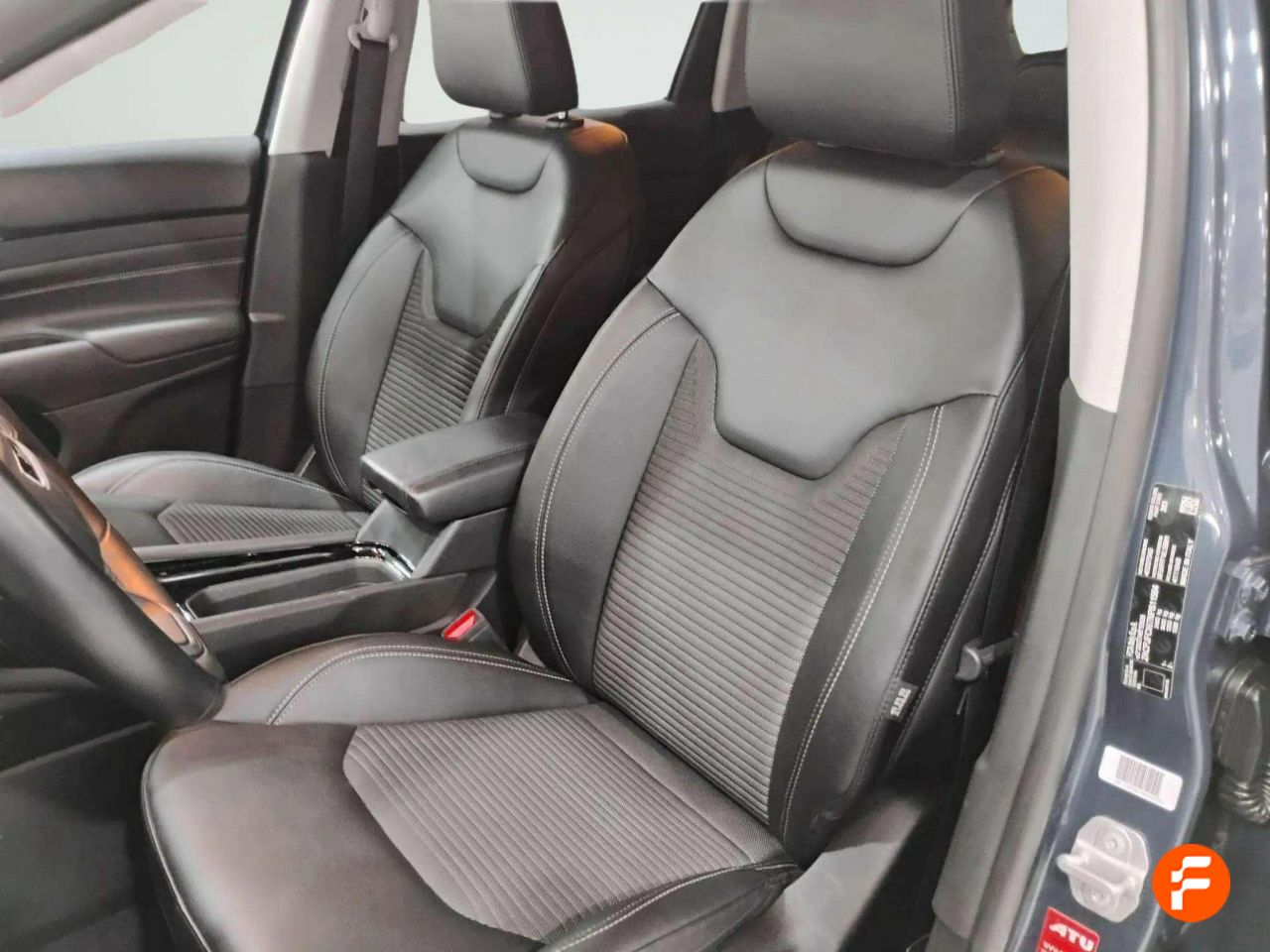 Foto Jeep Compass 23