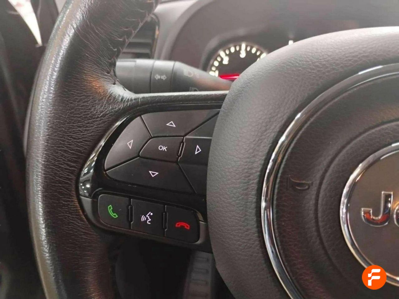 Foto Jeep Renegade 12
