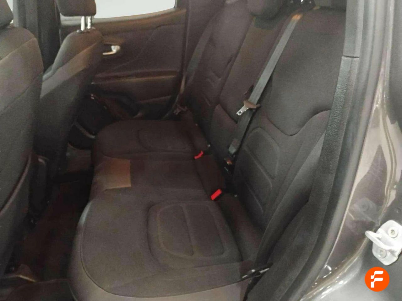 Foto Jeep Renegade 26