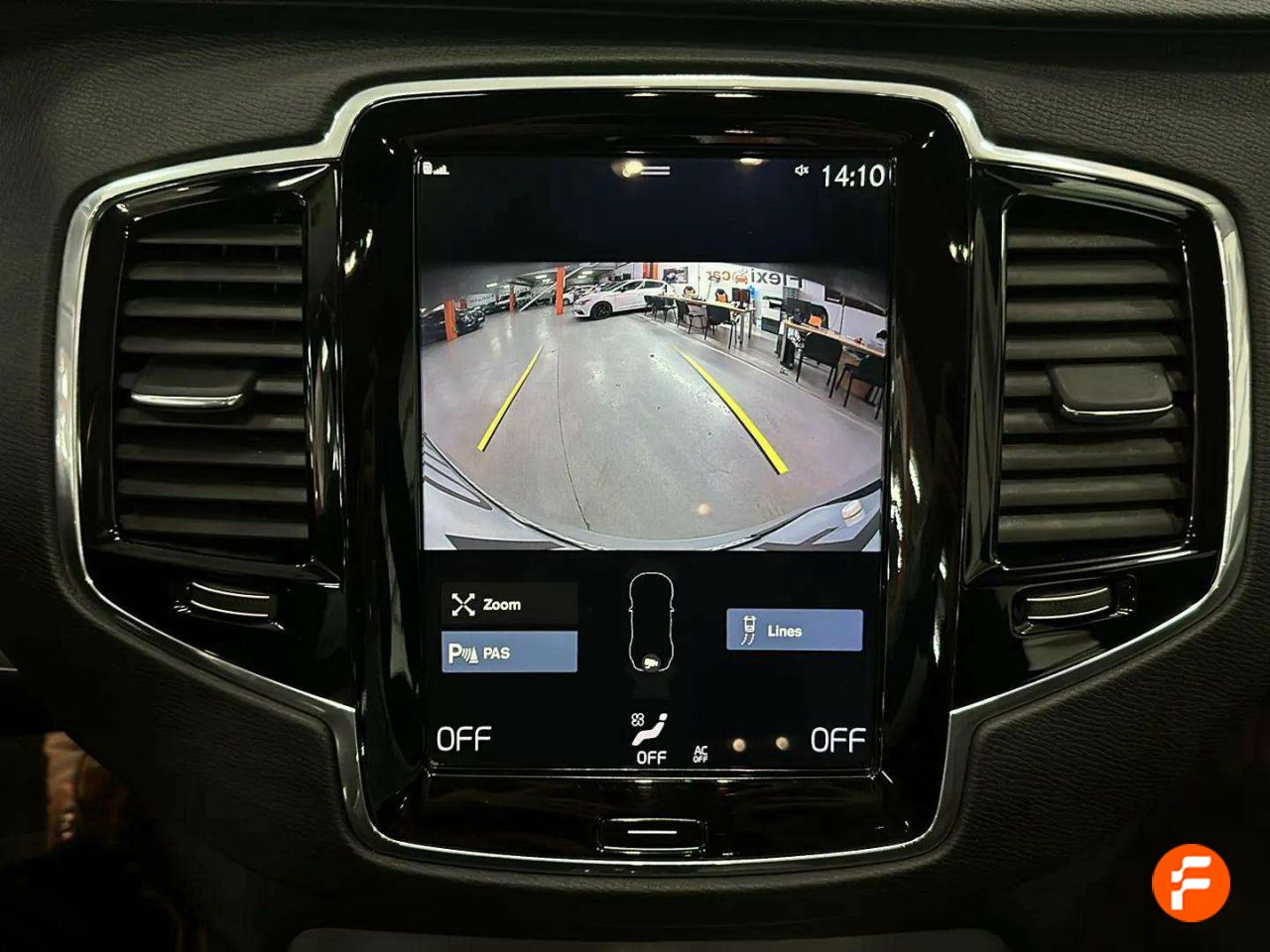 Foto Volvo XC90 15