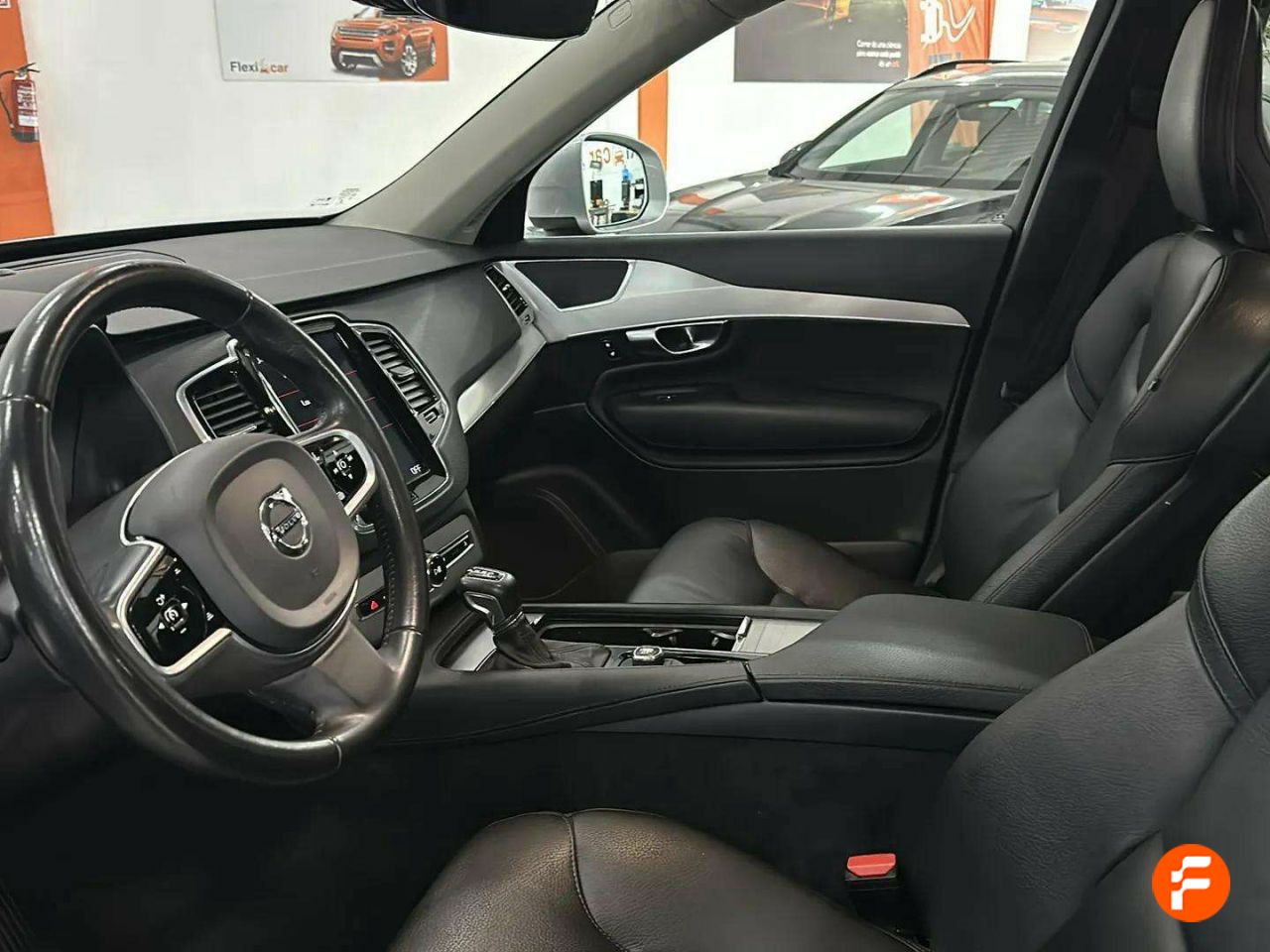 Foto Volvo XC90 17