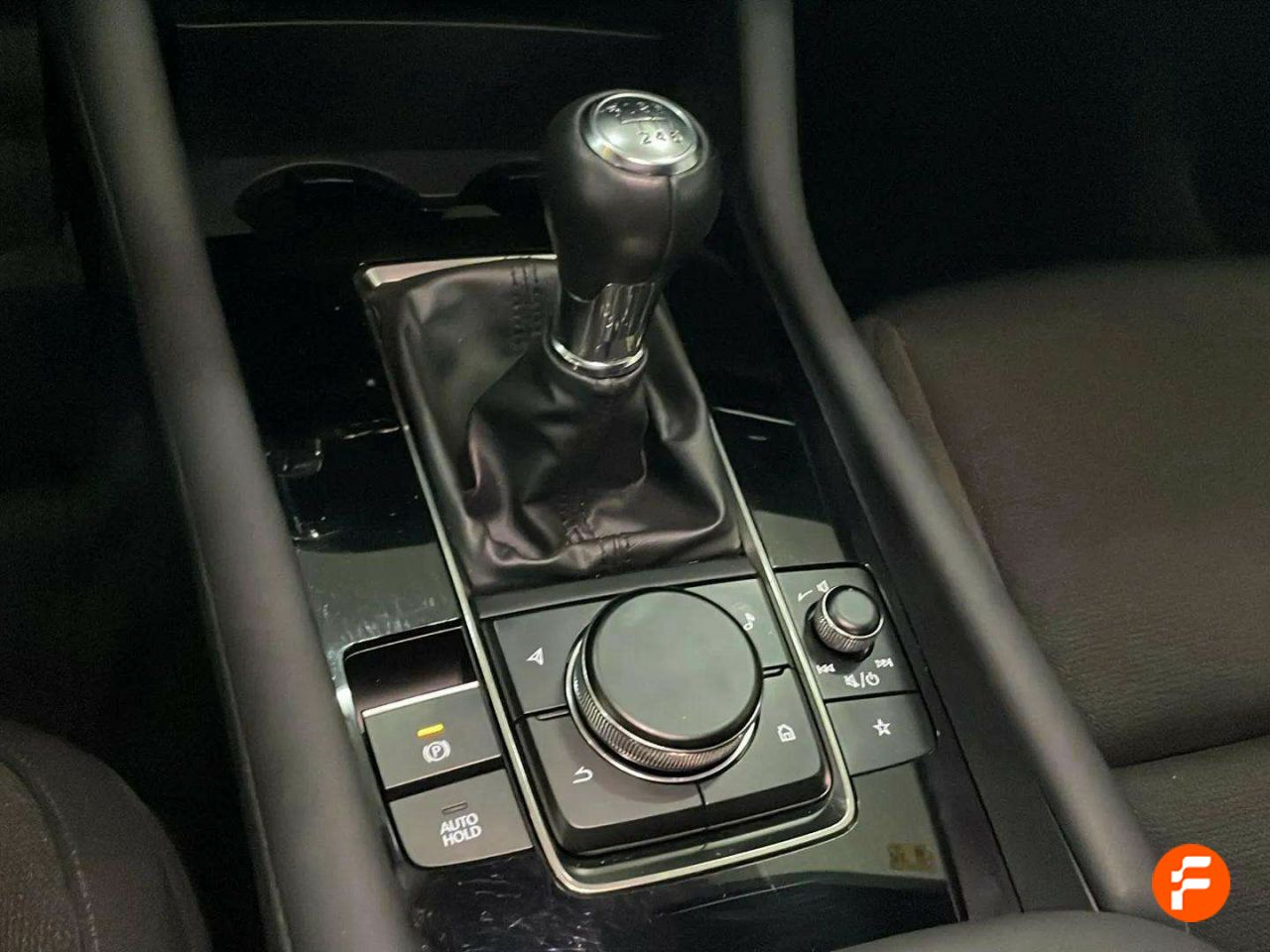 Foto Mazda Mazda3 21